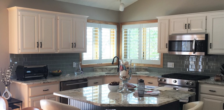 St. George kitchen with shutters and appliances